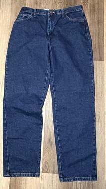 Wrangler Blues Women's Relaxed Fit 14x34 Blue Jeans NWT